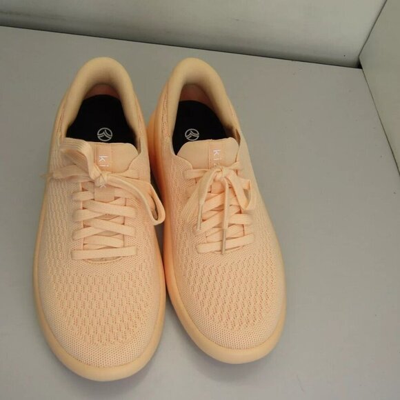 NEW Kizik Womens Roamer Sneaker, Hand-Free Laces Cushioned, Melon Size 8.5 - Picture 4 of 9